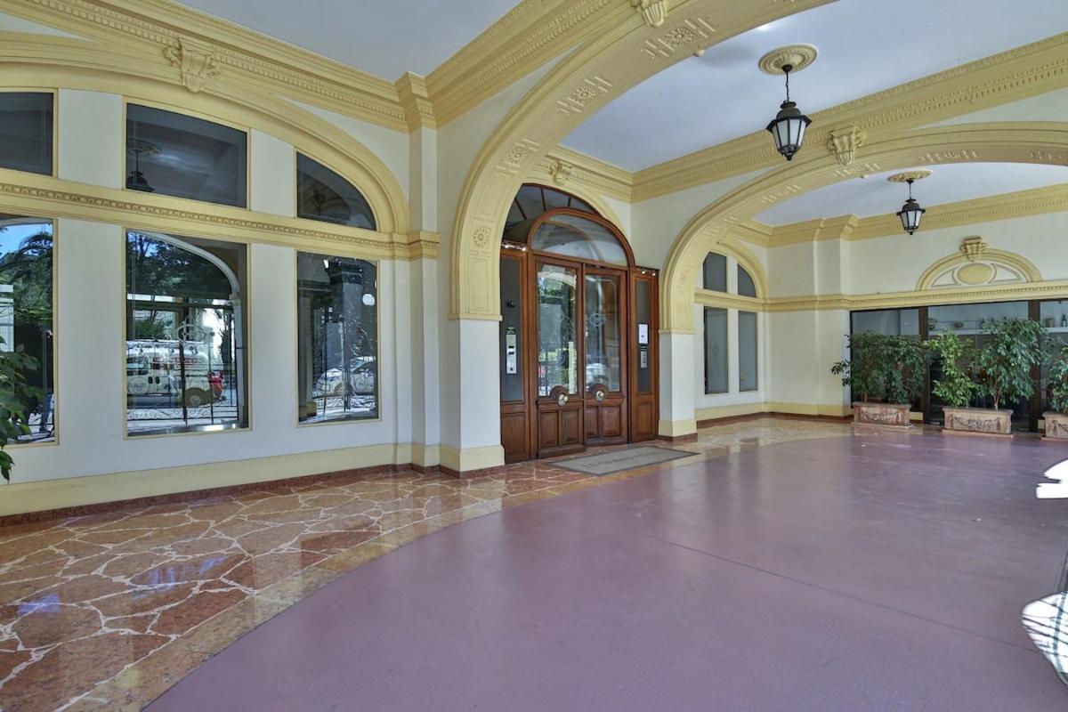 Balcon vue Coulée Verte. Luxe Plein cœur de Nizza Esterno foto